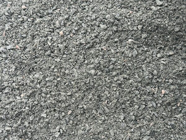 Kivituhka Hyvinkään musta